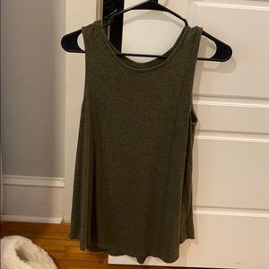Green tunic tee